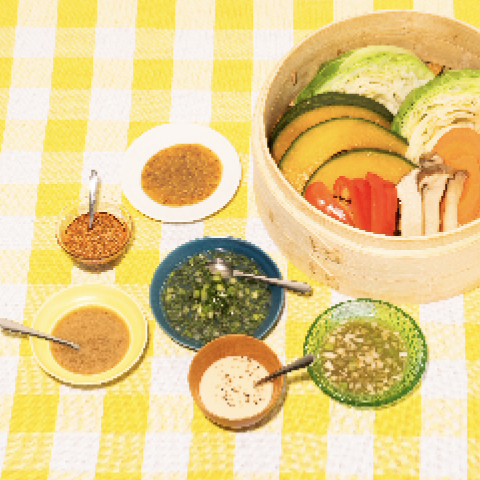 蒸し野菜にピッタリなカンタン酢™タレの盛り付け例