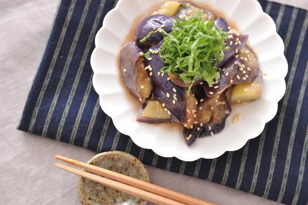 さっぱりなすの酢じょうゆの盛り付け例