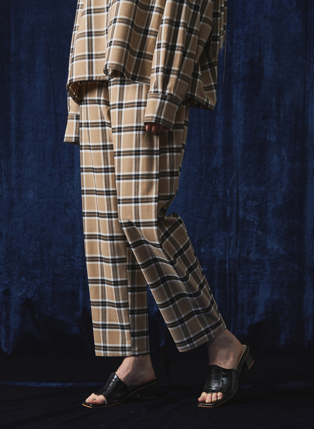 【CIAOPANIC(チャオパニック)】2020年秋
  のレディーススタイリング_7-3.jpg