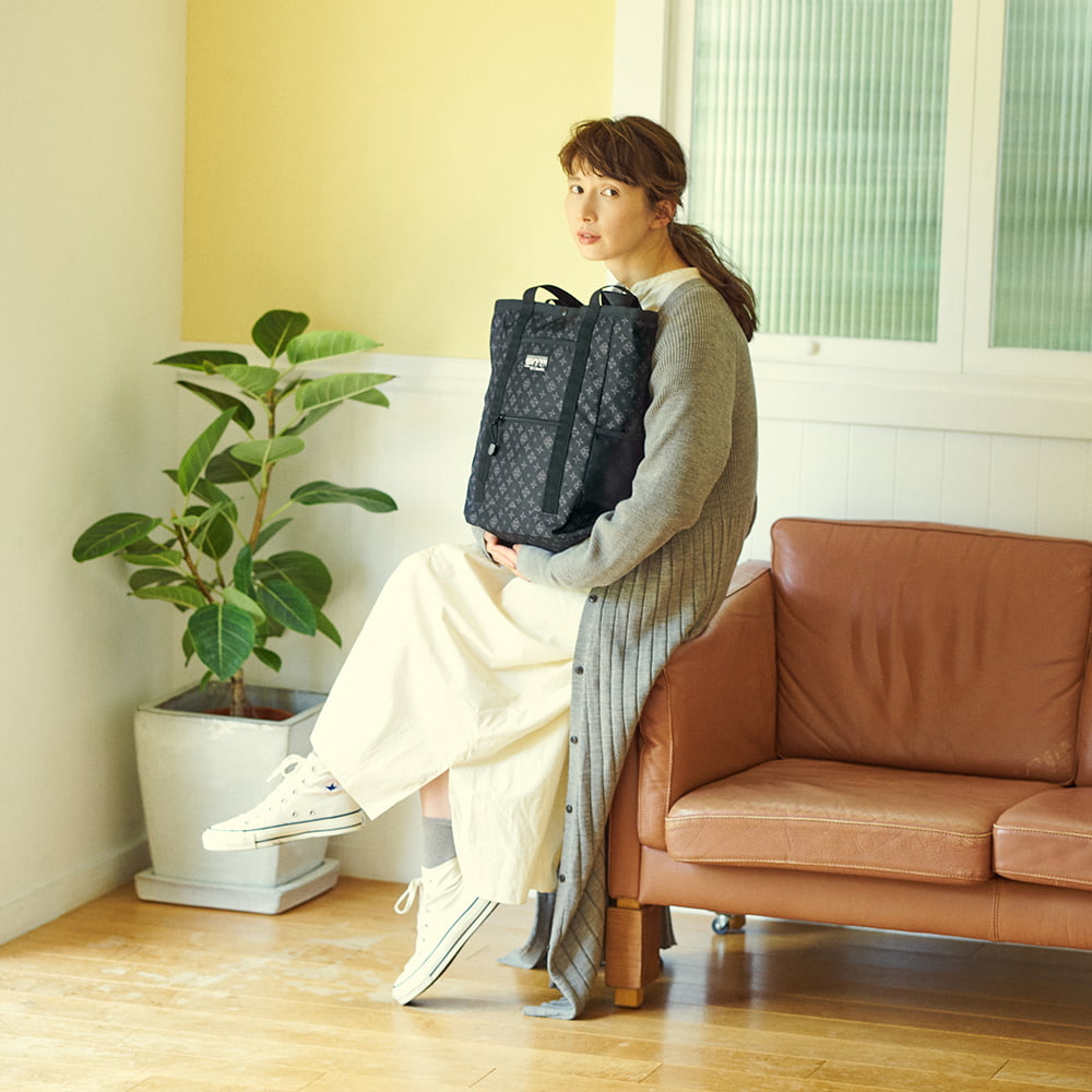 Daily russet & Columbiaコラボトートバッグ★新品 デイリーラシット☆コロンビア☆コラボトートバッグ - メルカリ