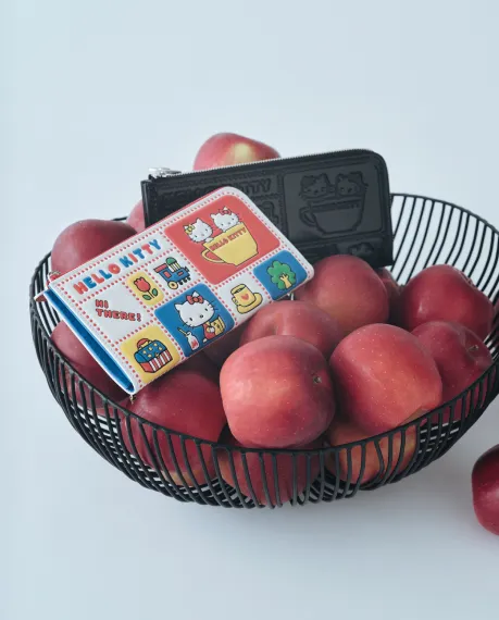 ear meets HELLO KITTY