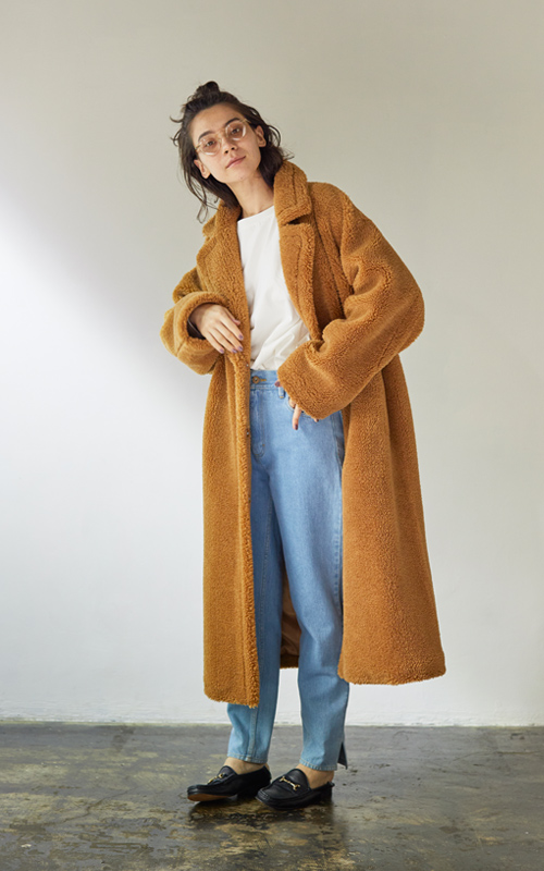 STAND STUDIO VOLUME COAT STYLING 3