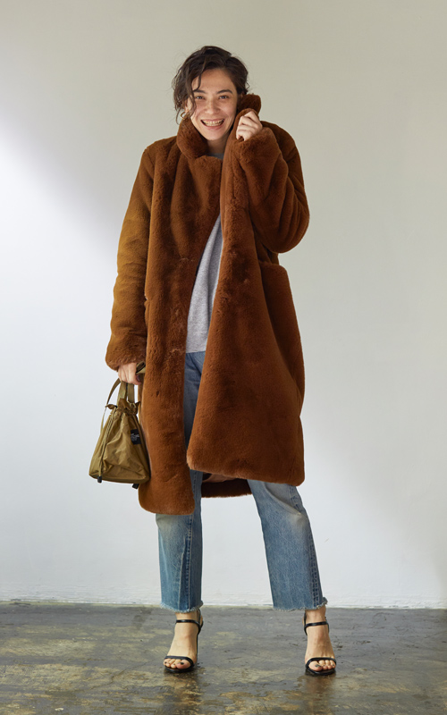 APPARIS LONG COAT STYLING 1