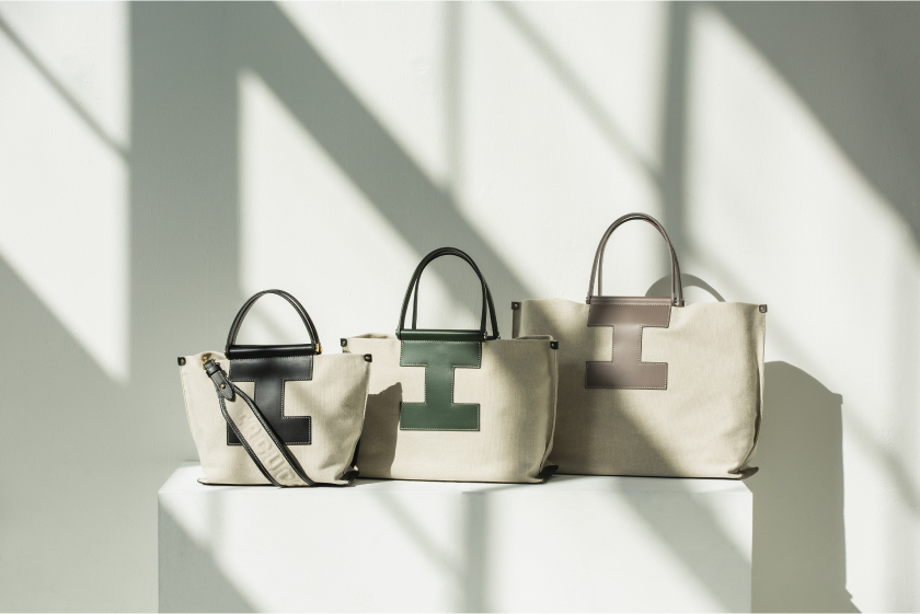 キャンバストートバッグSORBETTO CANVAS S　ロゴショルダーストラップTRACOLLA CANVAS M　キャンバストートバッグSORBETTO CANVAS M　キャンバストートバッグSORBETTO CANVAS L