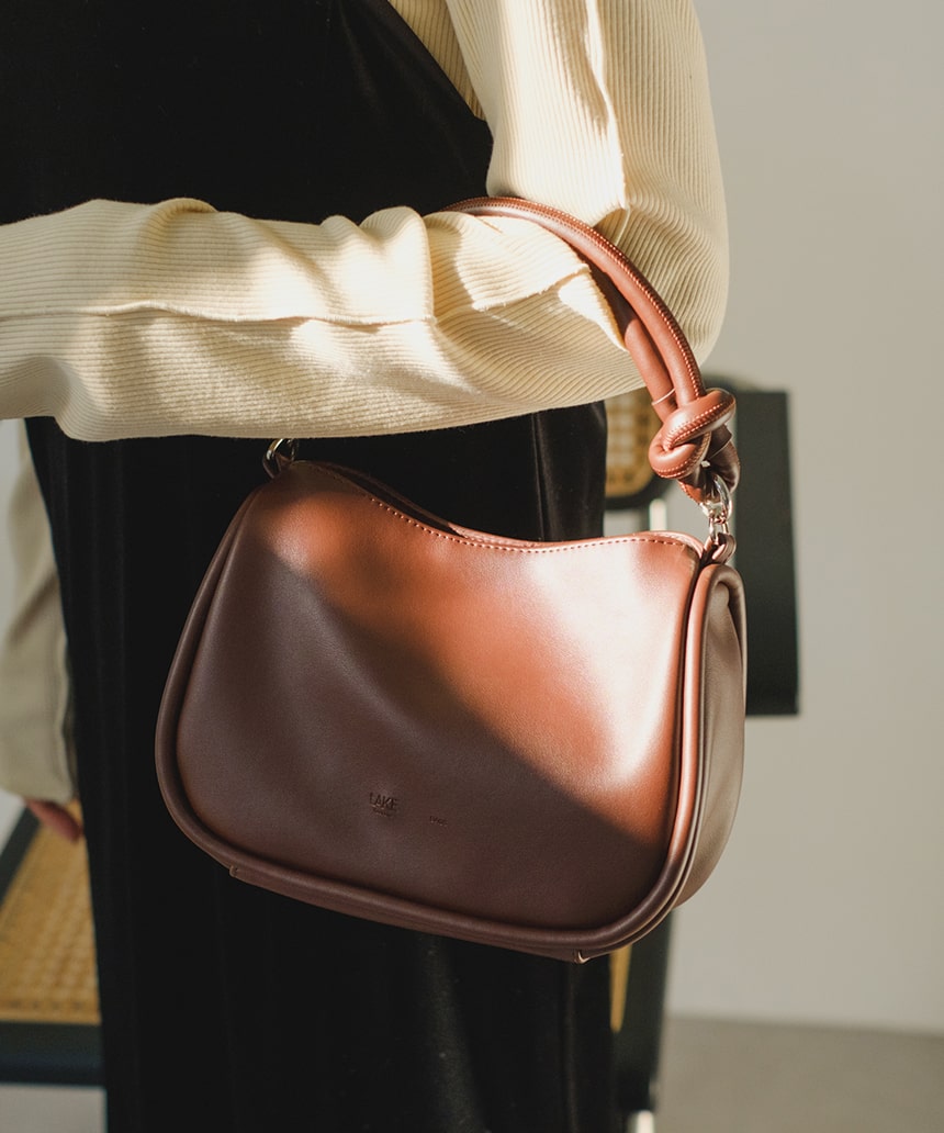 LEATHER BAG