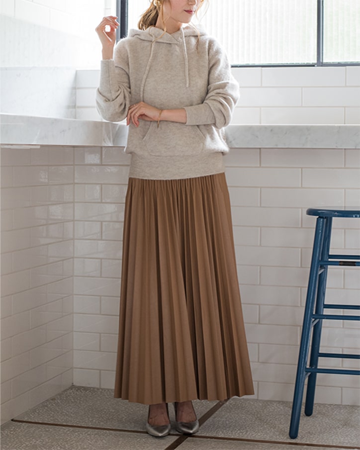 V-neck knit Skirt