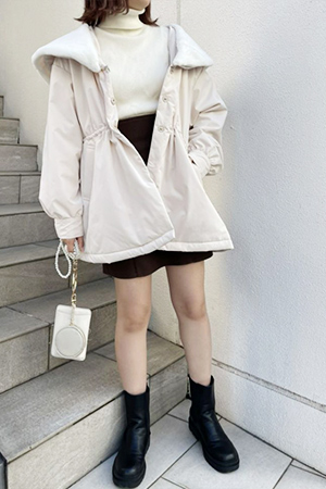 ミリタリー女の子コート