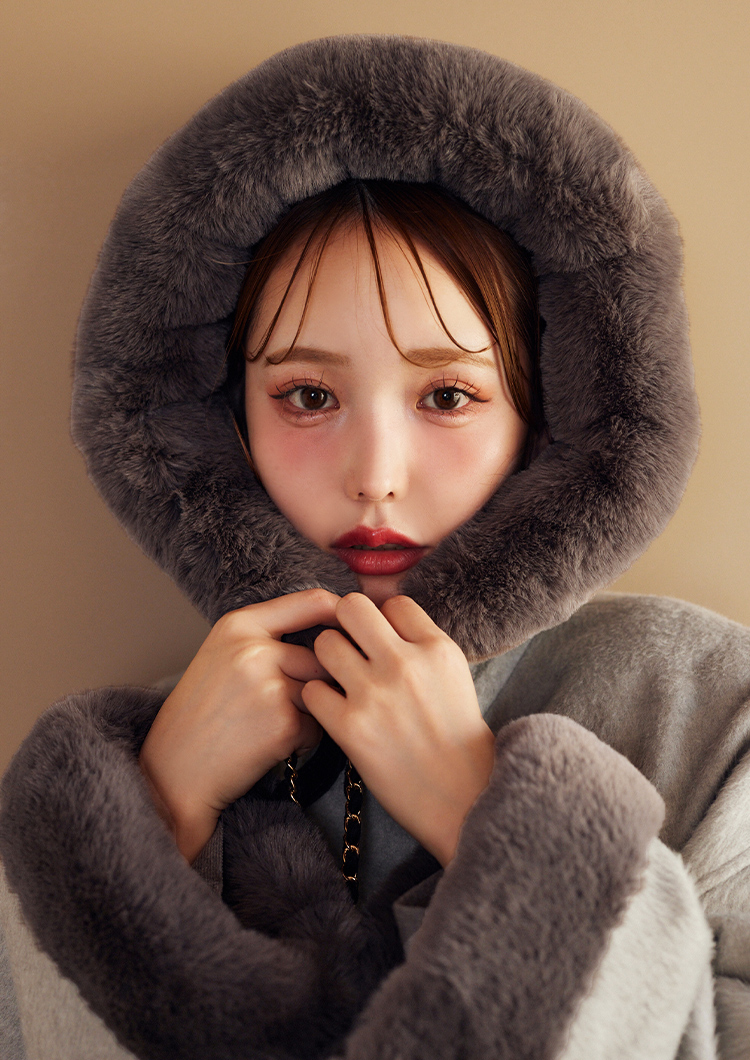 【未使用級♡着用1回】エリザベッタフランキ　ジップアップニットブルゾン　38 ダンボールニット スナップ ショートブルゾン（1221BI08