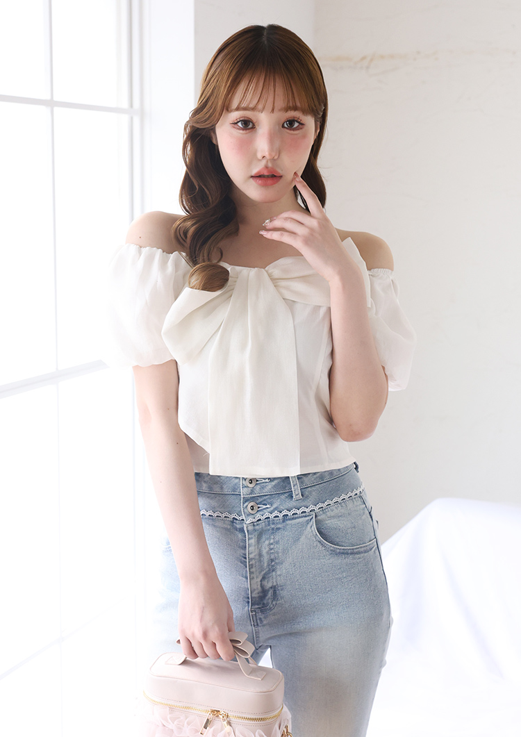 ビッグリボンブラウス x ウエストレースフレアデニム | ワンアフターアナザー ナイスクラップ