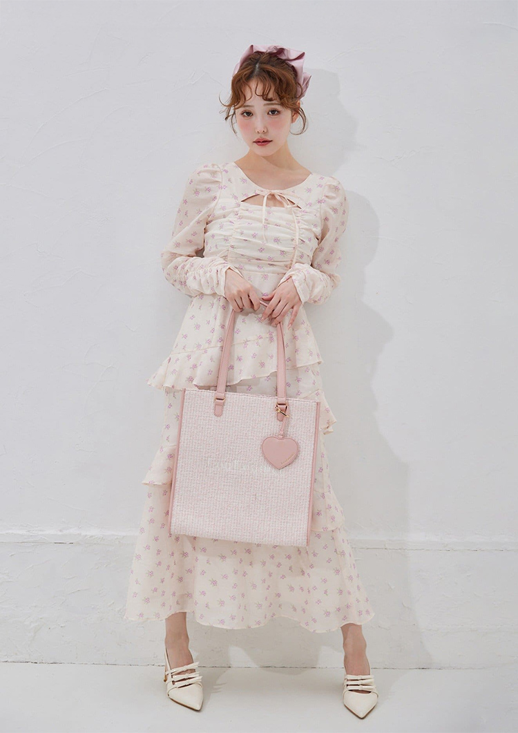 ハートチャーム付きトートバッグ(LouLoumei)