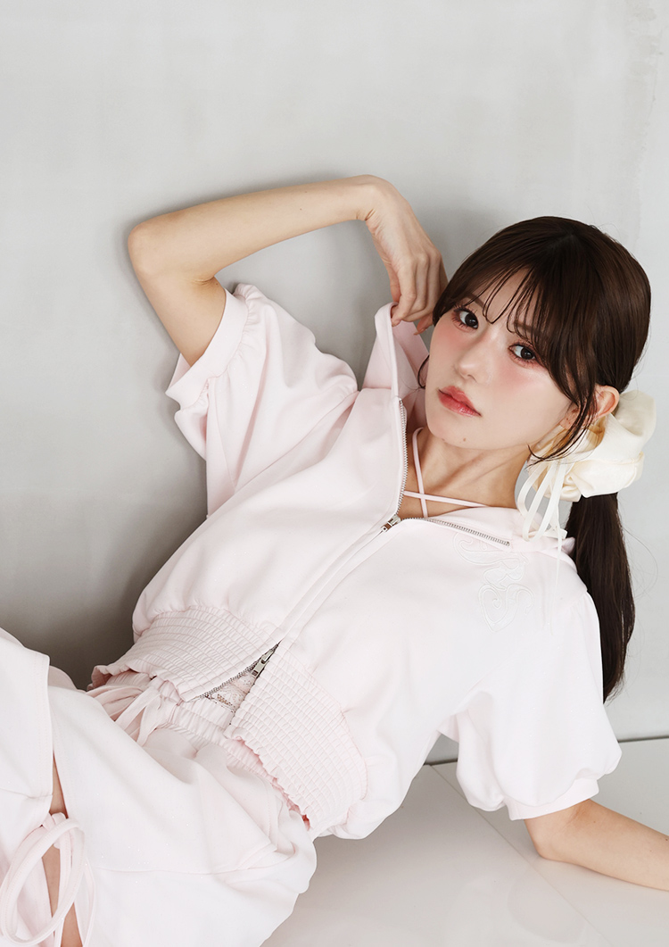 レースロゴ刺繡半袖ラメパーカー