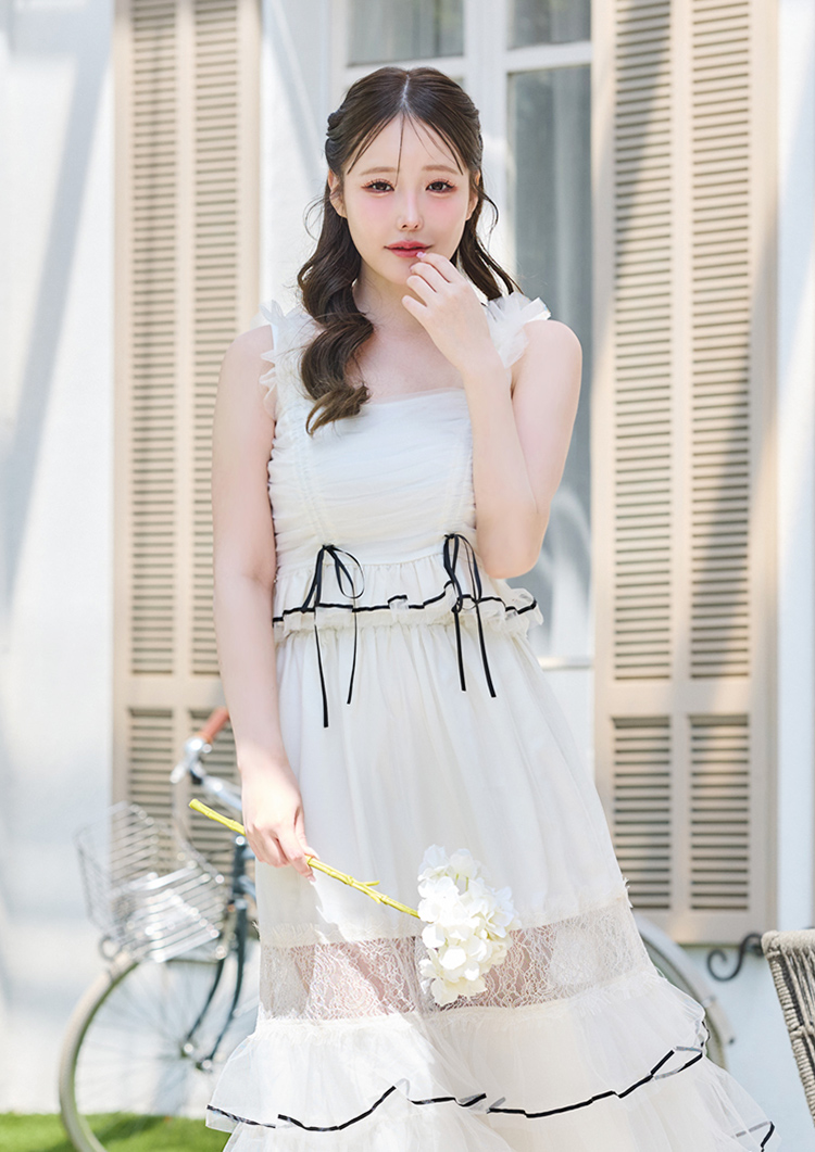 チュールビスチェxチュールロングスカート(