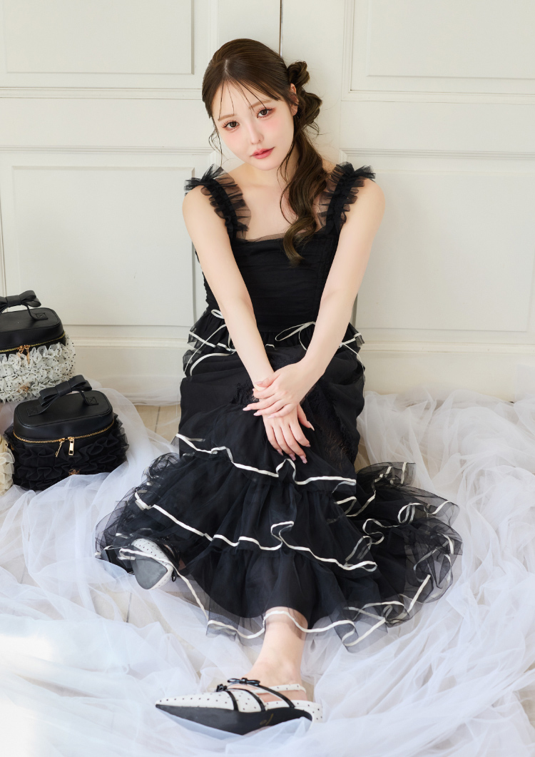 チュールビスチェxチュールロングスカート