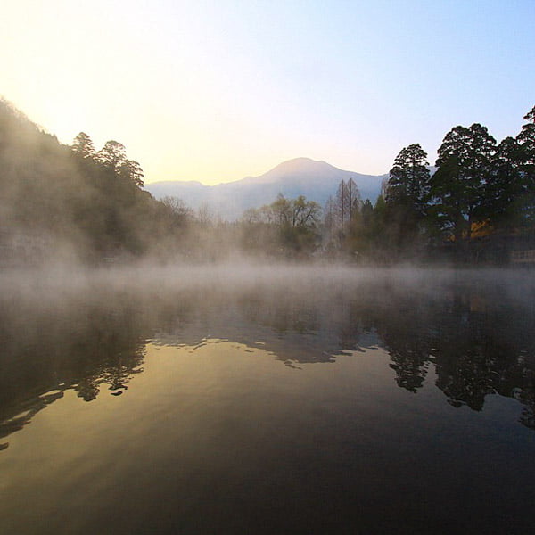 金鱗湖(湯布院)