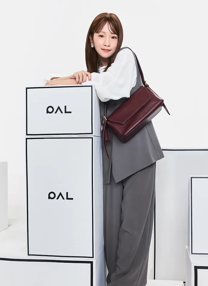 川栄李奈のファッション七変化