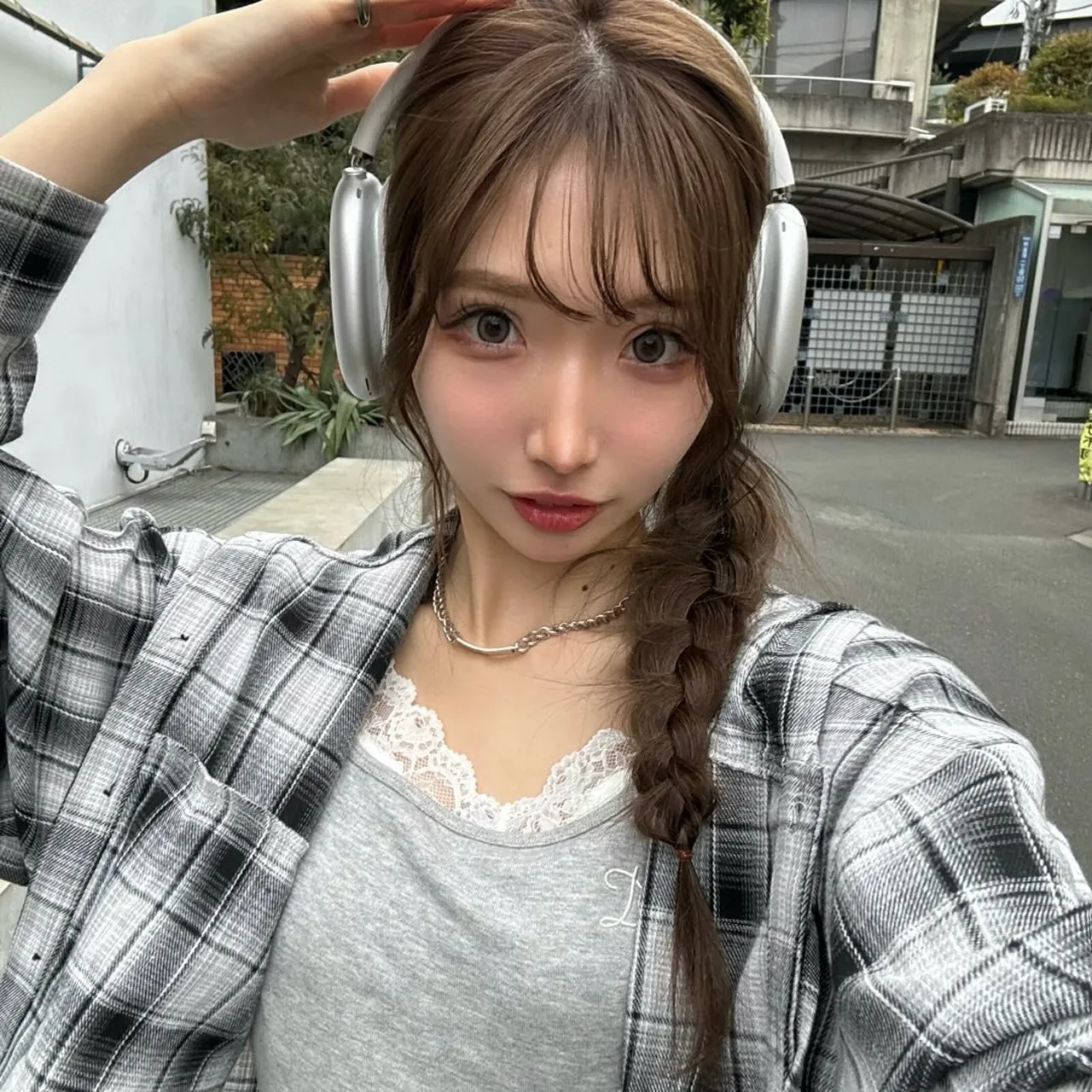 French girly & Wang hong