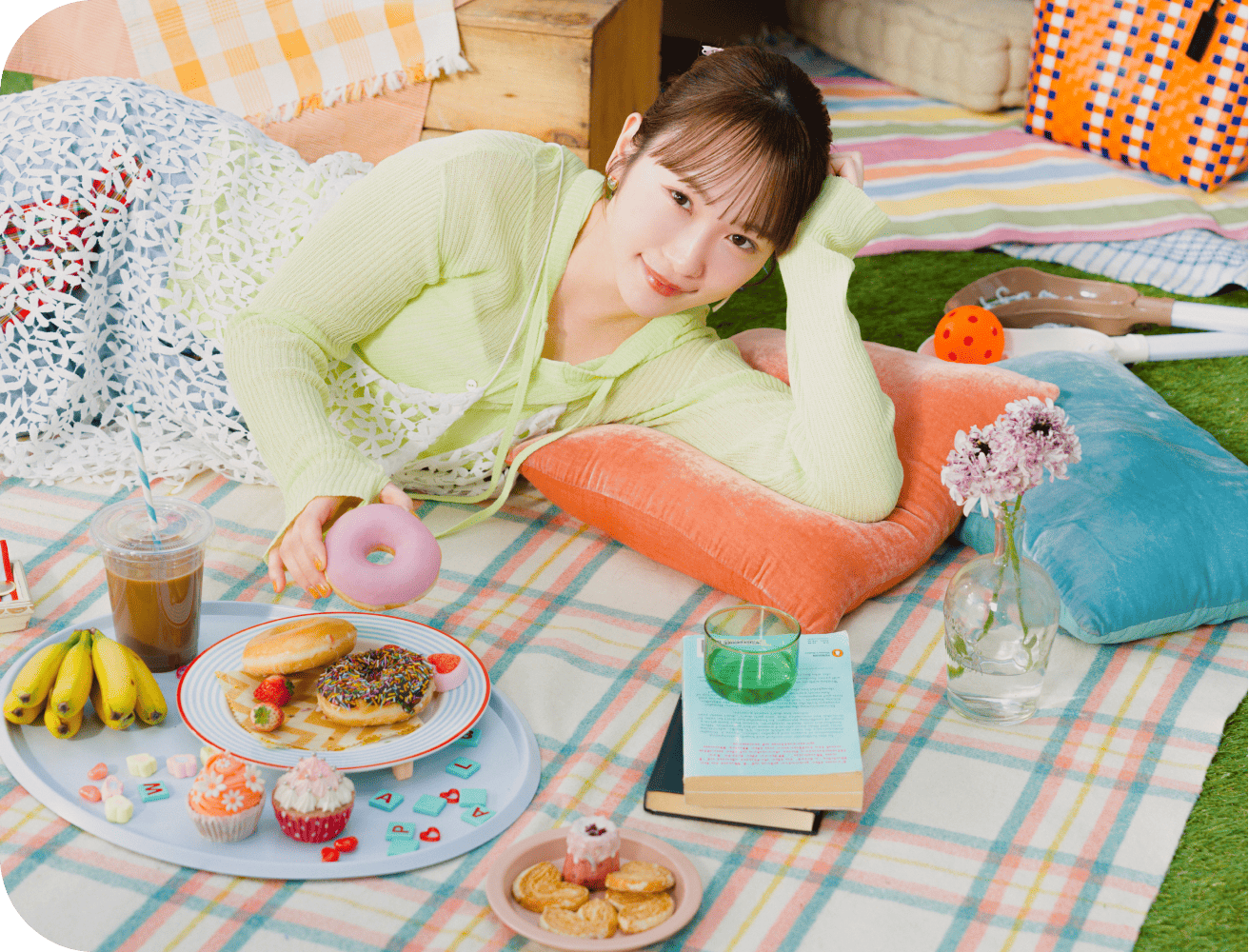 Call Me the “Picnic Girl” 川栄李奈と楽しむ春のピクニック