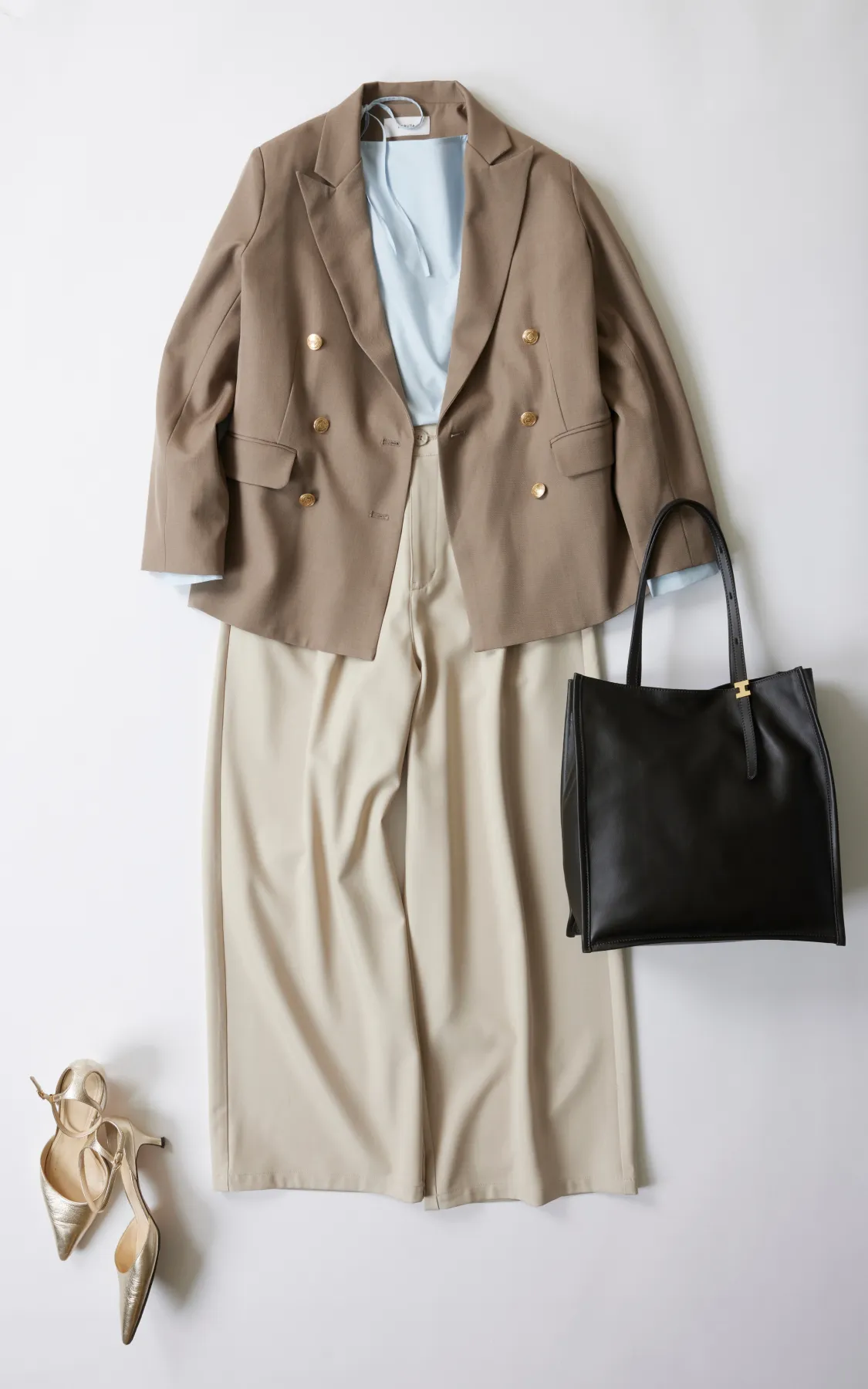 今、買い足したい通勤服 2026 春