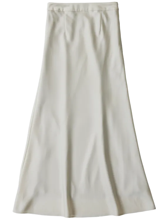 今、買い足したい通勤服 2026 春