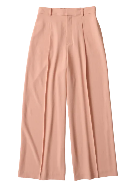 今、買い足したい通勤服 2026 春