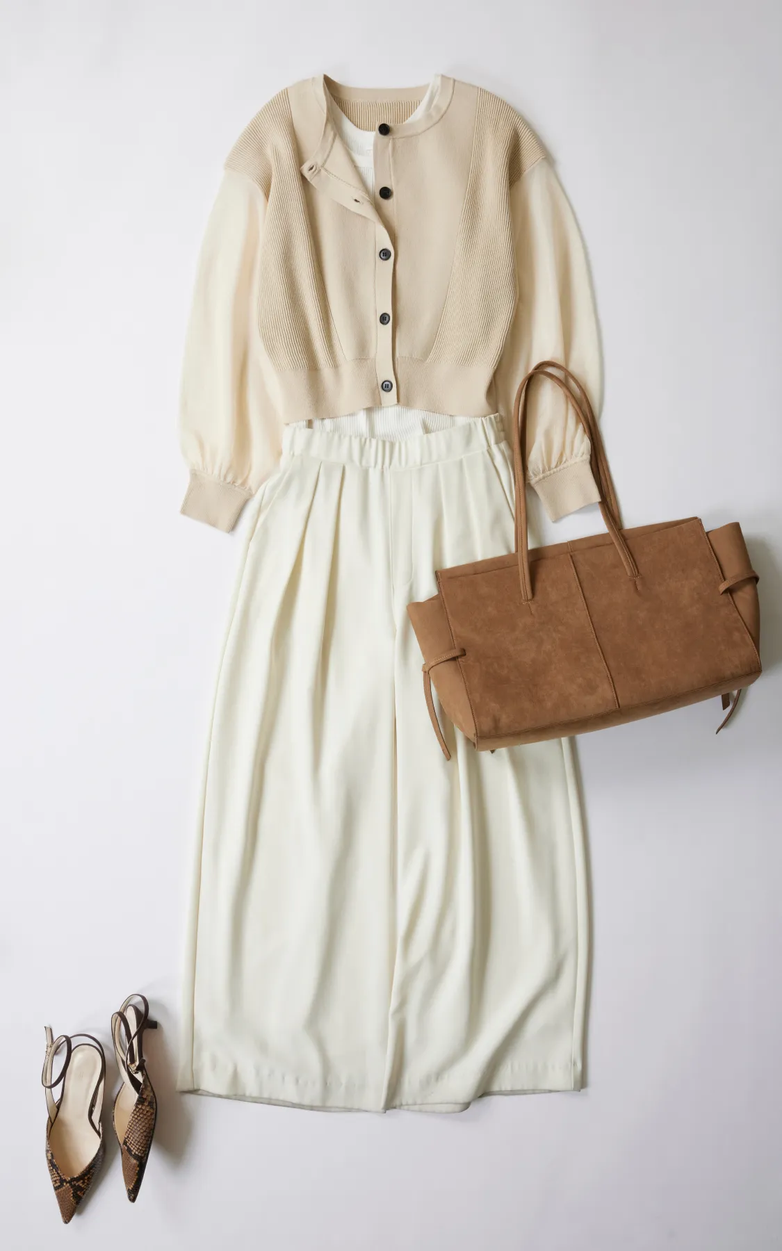 今、買い足したい通勤服 2026 春