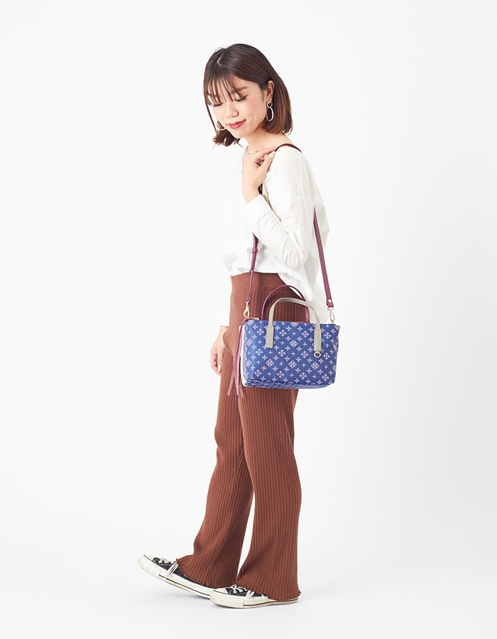 russet 18th Birthday - W FACE TOTE BAG 4 COLOR + AREA