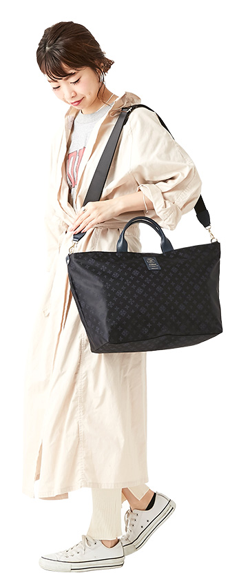 浅場 世樂子　コーディネート　トートバッグ