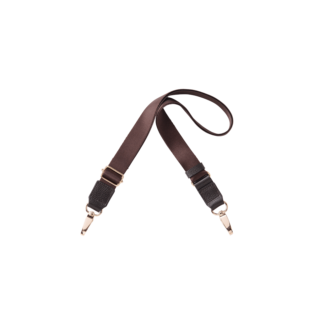 ダークブラウン