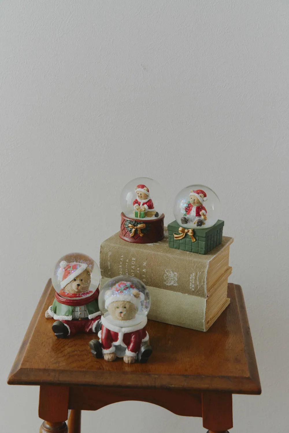 salut Christmas Collection