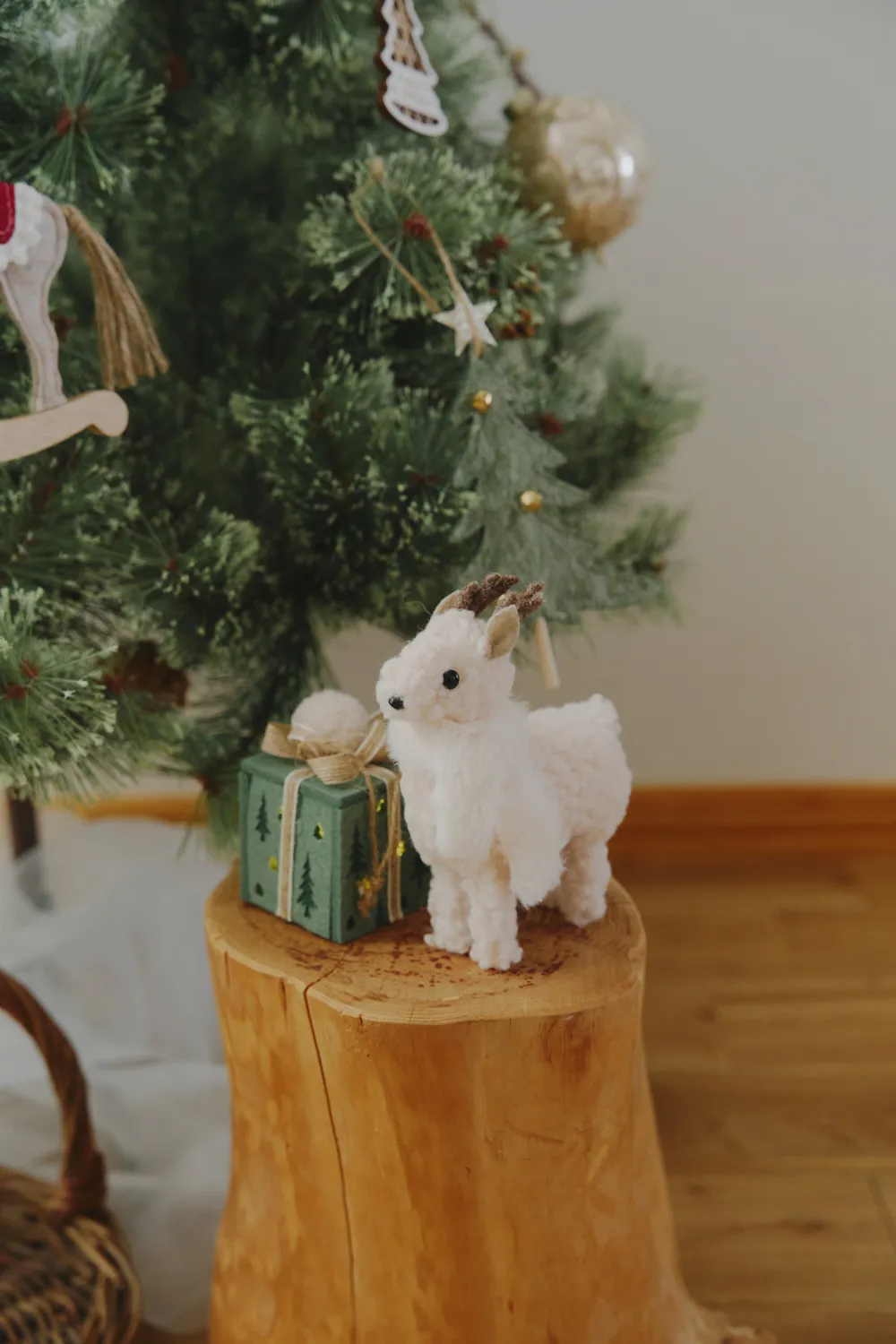 salut Christmas Collection