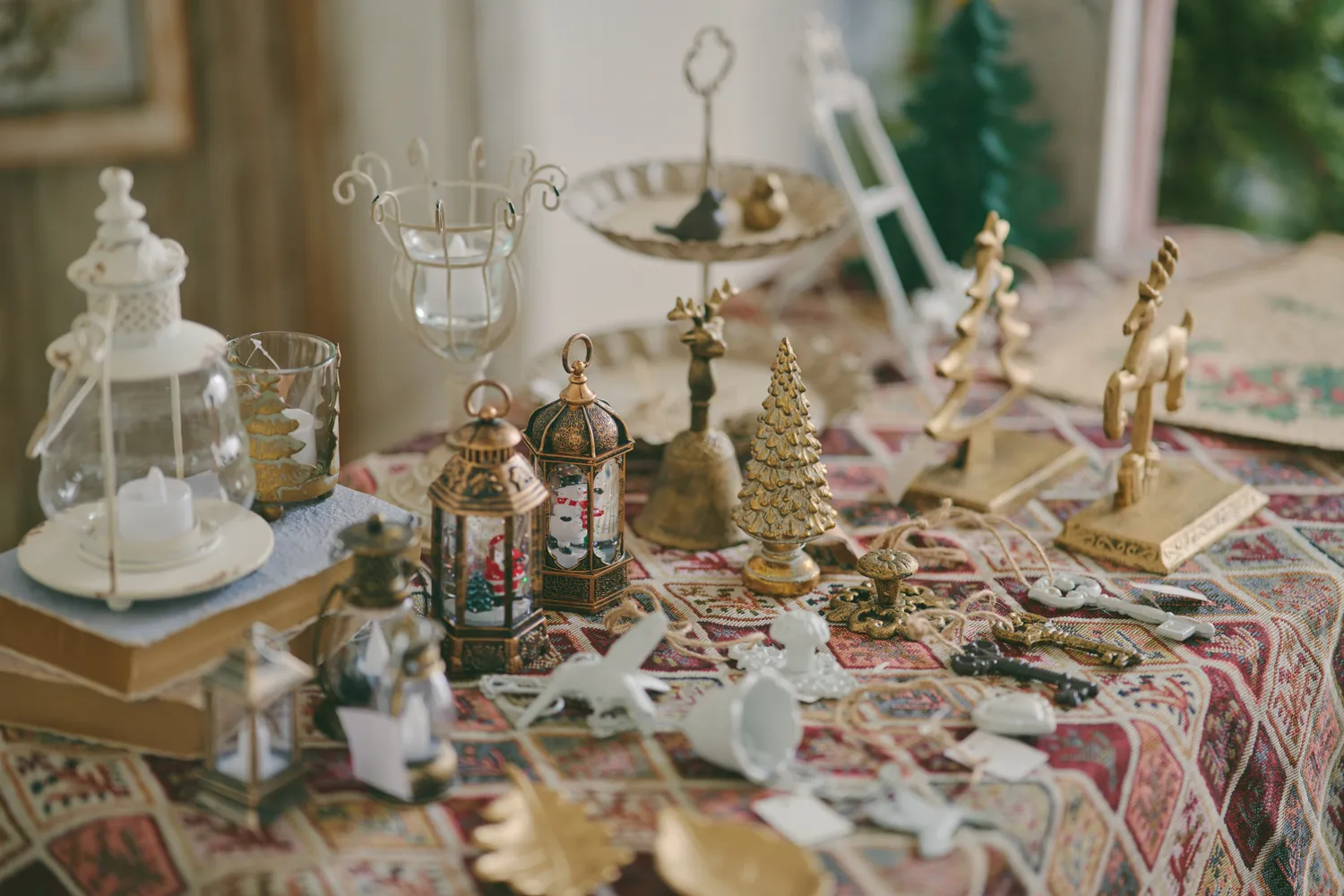 salut Christmas Collection