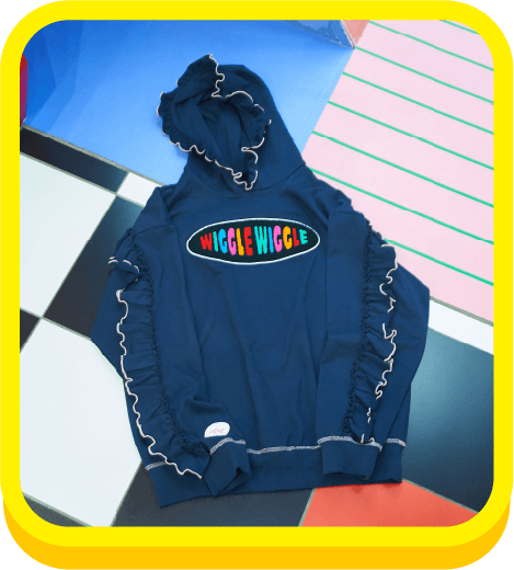 wiggle wiggle × TYPY