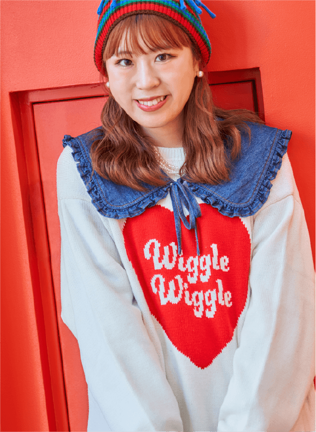 wiggle wiggle × TYPY