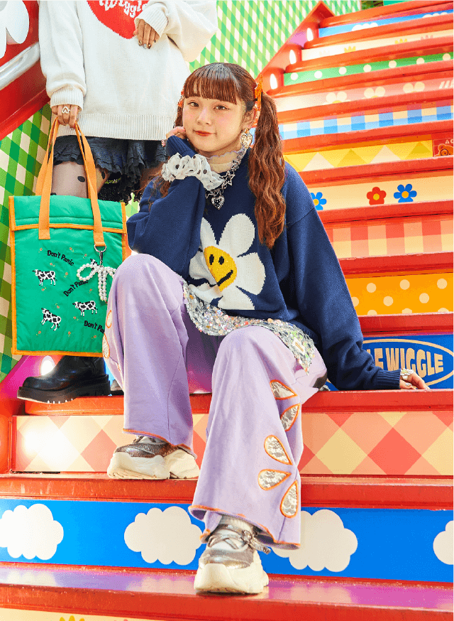 wiggle wiggle × TYPY