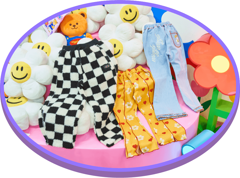 wiggle wiggle × TYPY